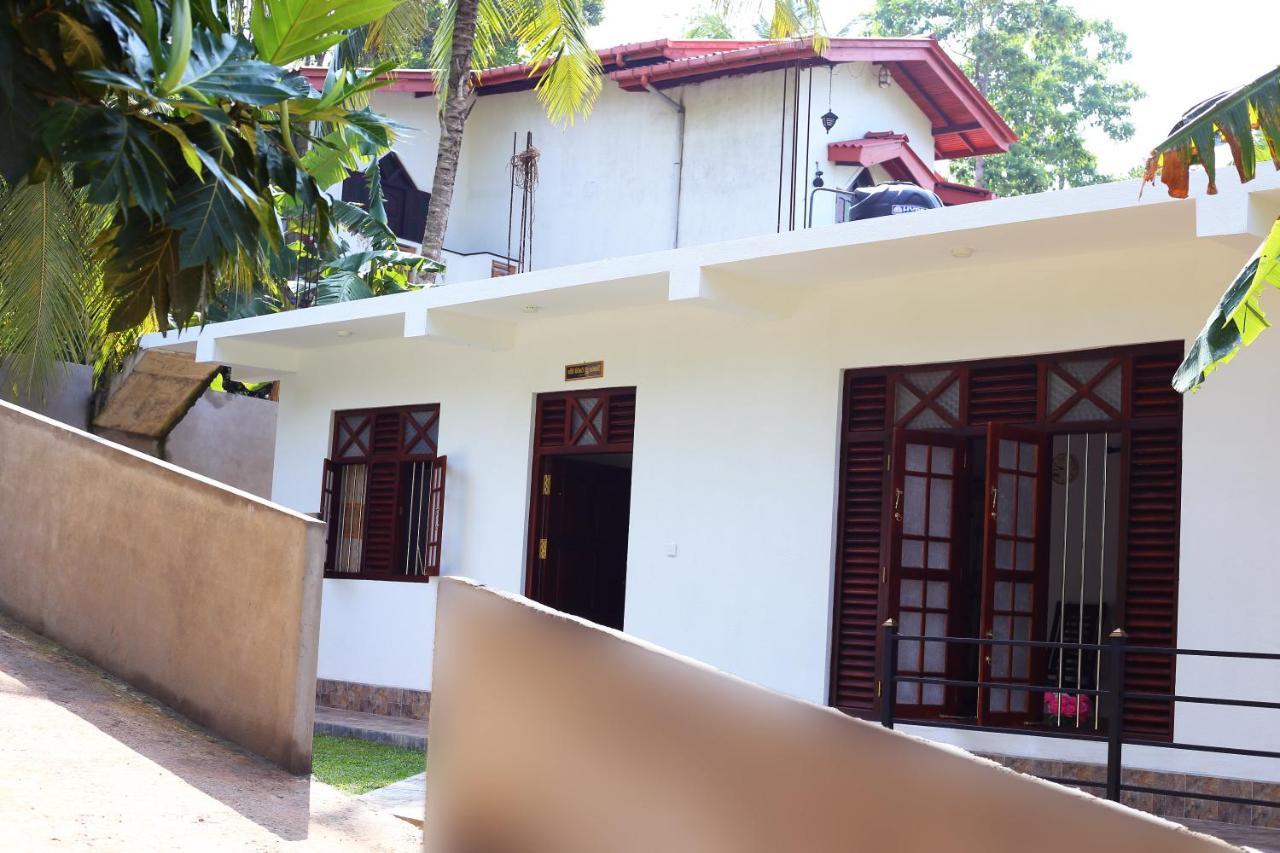 Kaumadi Villa Unawatuna Exterior foto